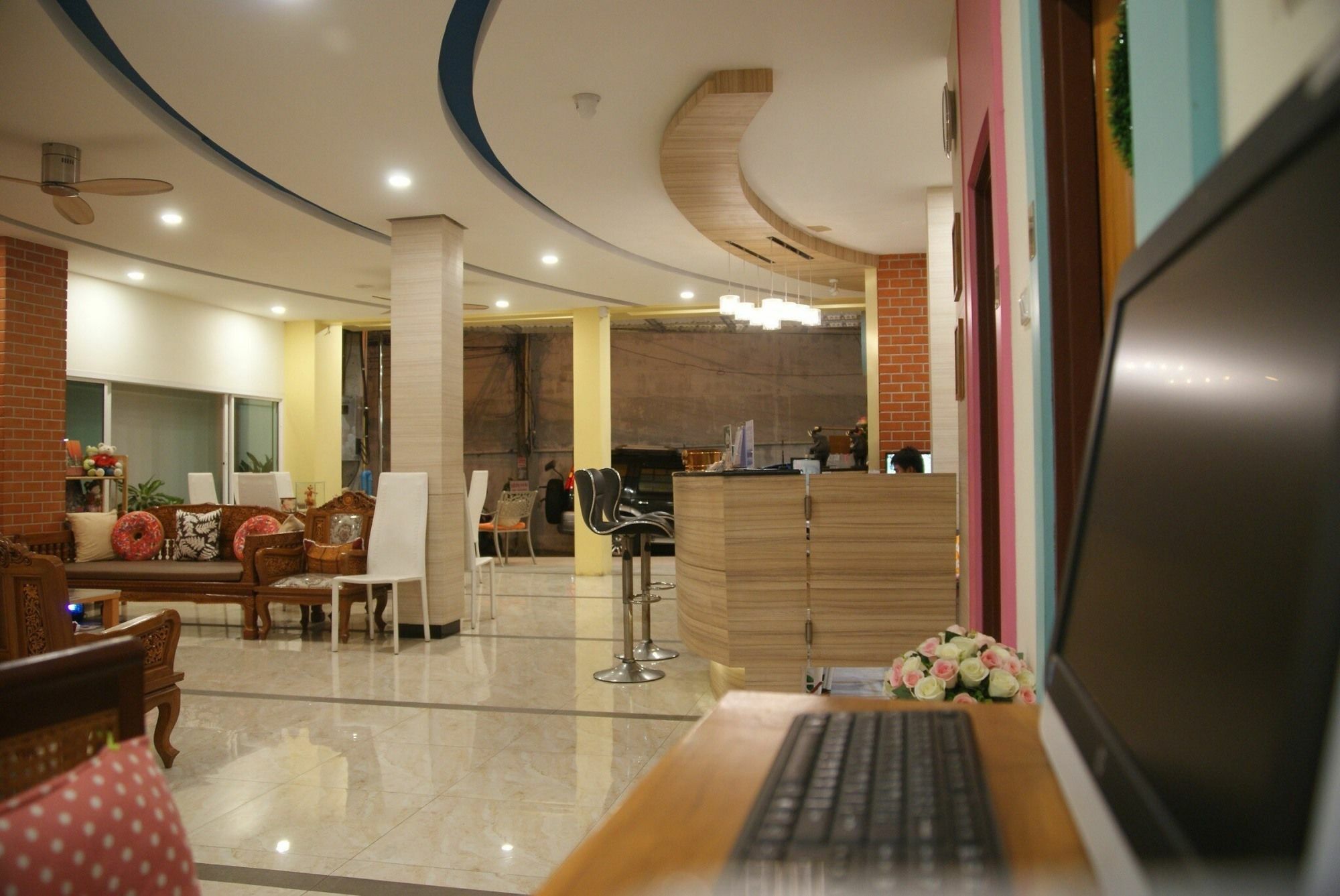 פאטאיה Happy Hostel מראה חיצוני תמונה